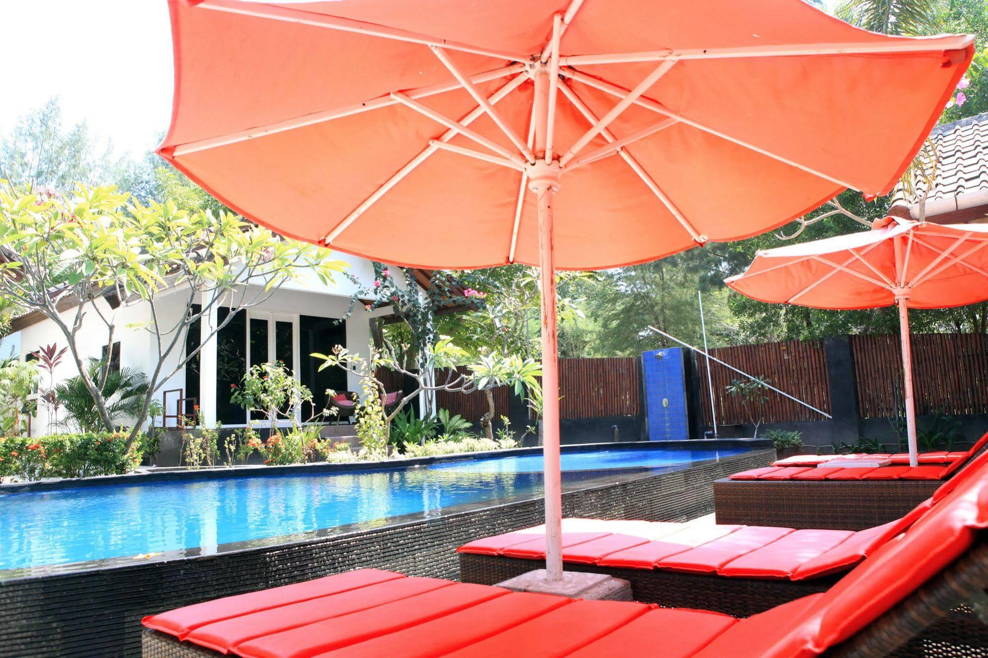 Danima Resort Gili Trawangan Exterior foto
